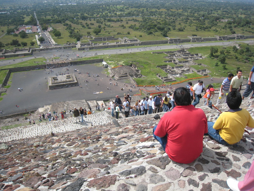015_teotihuacan_view_from_pyramid_of_the_sun.jpg